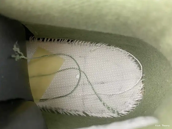 Kicktheory AQ9129-103 Seafoam Jordan WMNS 4 Air 0503